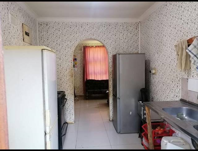 3 BEDROOM HOUSE FOR SALE IN UMLAZI Z